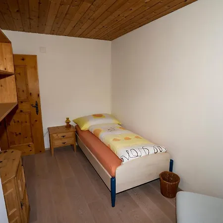 Chasa Nogler - * Ramosch