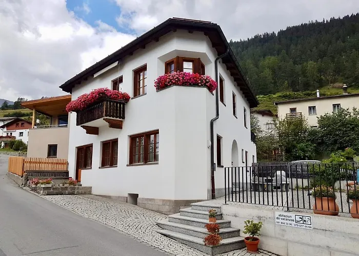 Chasa Nogler - شقة