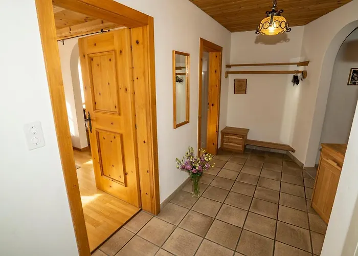 Chasa Nogler - شقة