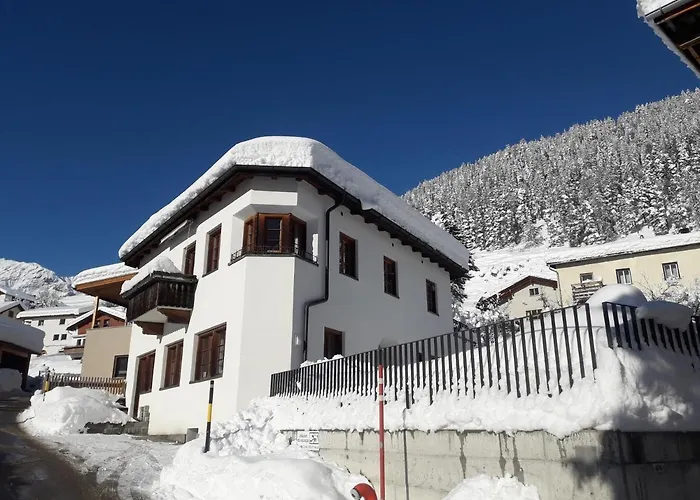 شقة Chasa Nogler - *